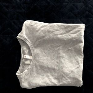 Super cool Lululemon “T shirt”